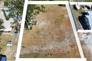 408 51st Street W, Palmetto, FL 34221 - Photo 1