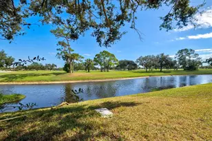 7461 W Country Club Dr N, Sarasota, FL 34243 - Photo 43