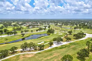 7461 W Country Club Dr N, Sarasota, FL 34243 - Photo 47