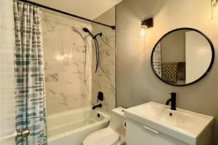 4036 Crockers Lake Blvd, Sarasota, FL 34238 - Photo 9