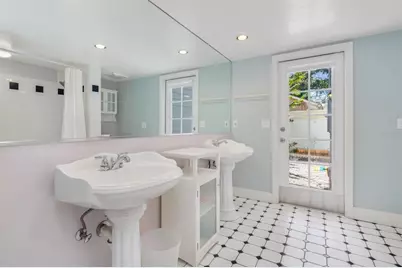 1231 S Orange Avenue, Sarasota, FL 34239 - Photo 25