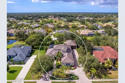 10528 Cheval Place, Lakewood Ranch, FL 34202 - Photo 3