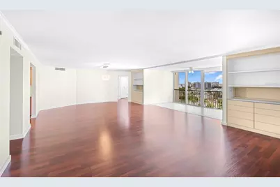 435 S Gulfstream Avenue #1004, Sarasota, FL 34236 - Photo 5