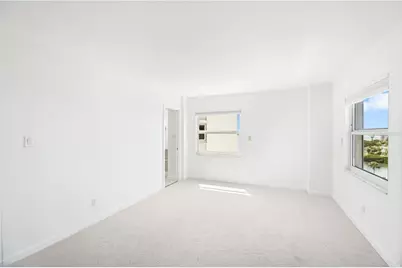 435 S Gulfstream Avenue #1004, Sarasota, FL 34236 - Photo 15