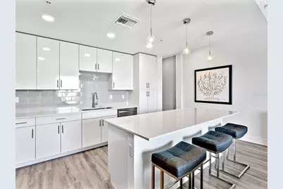 1709 N Tamiami Trail #318, Sarasota, FL 34234 - Photo 13