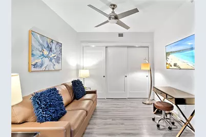 1709 N Tamiami Trail #318, Sarasota, FL 34234 - Photo 11