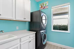 8119 Waterbend Trl, Sarasota, FL 34240 - Photo 39