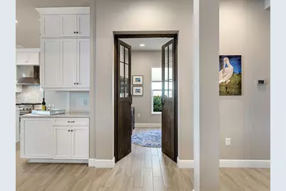 8119 Waterbend Trail, Sarasota, FL 34240 - Photo 25