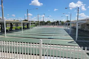 4775 Tri Par Dr, Sarasota, FL 34234 - Photo 49