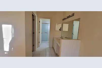 7810 Geneva Lane #61, Sarasota, FL 34243 - Photo 7