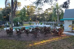 7810 Geneva Ln, Sarasota, FL 34243 - Photo 13