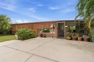 857 Palmetto St, Englewood, FL 34223 - Photo 3