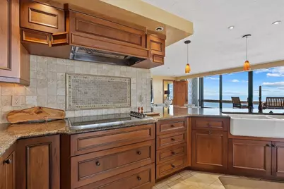 5400 Ocean Boulevard #12-2, Sarasota, FL 34242 - Photo 11