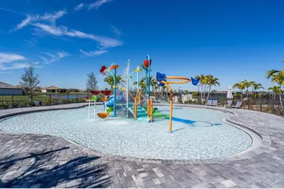 15018 Oxford Grey Drive, Bradenton, FL 34211 - Photo 45