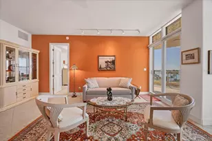 340 S Palm Ave, Sarasota, FL 34236 - Photo 7