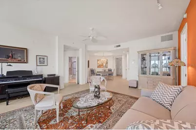 340 S Palm Avenue #32, Sarasota, FL 34236 - Photo 9