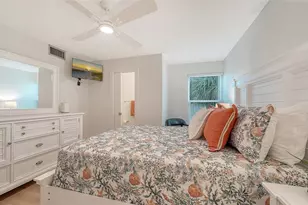 5950 Midnight Pass Rd, Sarasota, FL 34242 - Photo 15