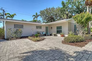 3530 Flores Ave, Sarasota, FL 34239 - Photo 5
