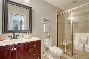 3530 Flores Ave, Sarasota, FL 34239 - Photo 27