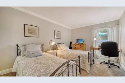 3530 Flores Avenue, Sarasota, FL 34239 - Photo 33