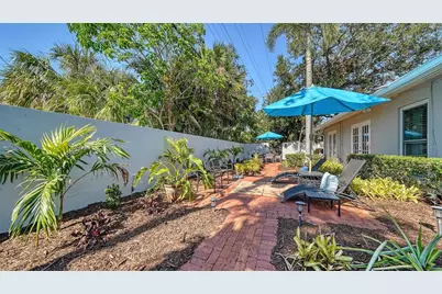 3530 Flores Avenue, Sarasota, FL 34239 - Photo 41