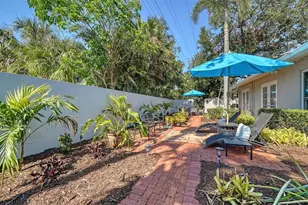 3530 Flores Ave, Sarasota, FL 34239 - Photo 41