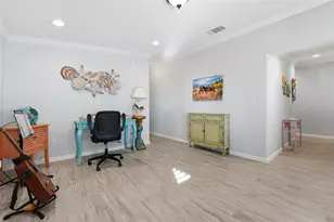 10315 Cortez Road W, Bradenton, FL 34210 - Photo 23