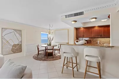 1750 Benjamin Franklin Drive #9G, Sarasota, FL 34236 - Photo 15