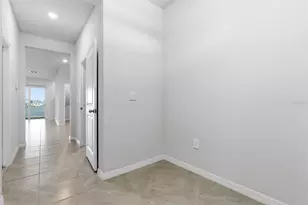 17653 Crescent Moon Loop, Bradenton, FL 34211 - Photo 9