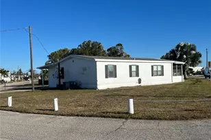 559 Fleetwood St, North Port, FL 34287 - Photo 35
