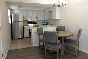 400 Base Ave E, Venice, FL 34285 - Photo 7