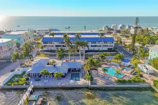 1007 Gulf Dr N, Bradenton Beach, FL 34217 - Photo 17