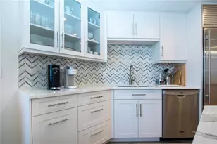 1211 Gulf of Mexico Dr, Longboat Key, FL 34228 - Photo 23