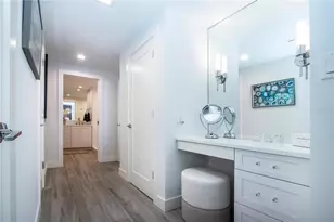 1211 Gulf of Mexico Dr, Longboat Key, FL 34228 - Photo 27