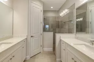 18131 Franklin Park Ct, Venice, FL 34293 - Photo 5