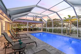 783 Birdsong Ln, Sarasota, FL 34242 - Photo 45