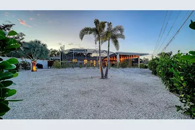 783 Birdsong Lane, Sarasota, FL 34242 - Photo 55