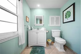 783 Birdsong Ln, Sarasota, FL 34242 - Photo 31