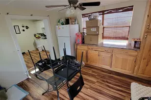 5718 15th St W, Bradenton, FL 34207 - Photo 9