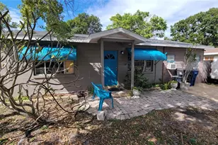 5718 15th St W, Bradenton, FL 34207 - Photo 1