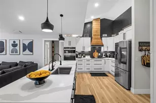 4252 Boswell Pl, Sarasota, FL 34241 - Photo 19