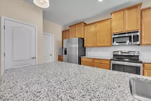 2830 Oriole Dr, Sarasota, FL 34243 - Photo 17