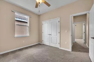 2830 Oriole Dr, Sarasota, FL 34243 - Photo 31