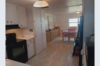 5305 Kenwood Avenue, Sarasota, FL 34234 - Photo 9