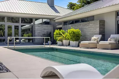 1739 Cherokee Drive, Sarasota, FL 34239 - Photo 53