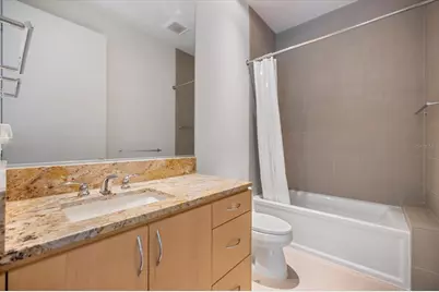 1739 Cherokee Drive, Sarasota, FL 34239 - Photo 45