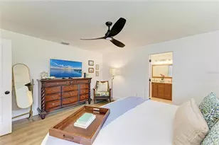 8245 Longbay Blvd, Sarasota, FL 34243 - Photo 27