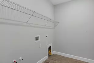 7758 Waning Moon Wy, Sarasota, FL 34241 - Photo 27