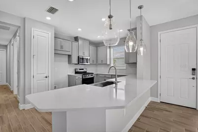 7758 Waning Moon Way, Sarasota, FL 34241 - Photo 7
