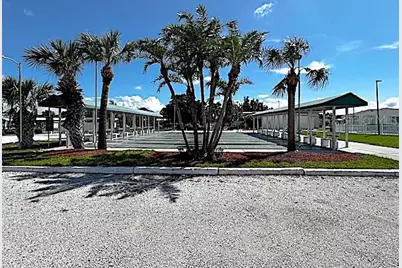 5515 Denmark Drive, Bradenton, FL 34207 - Photo 9